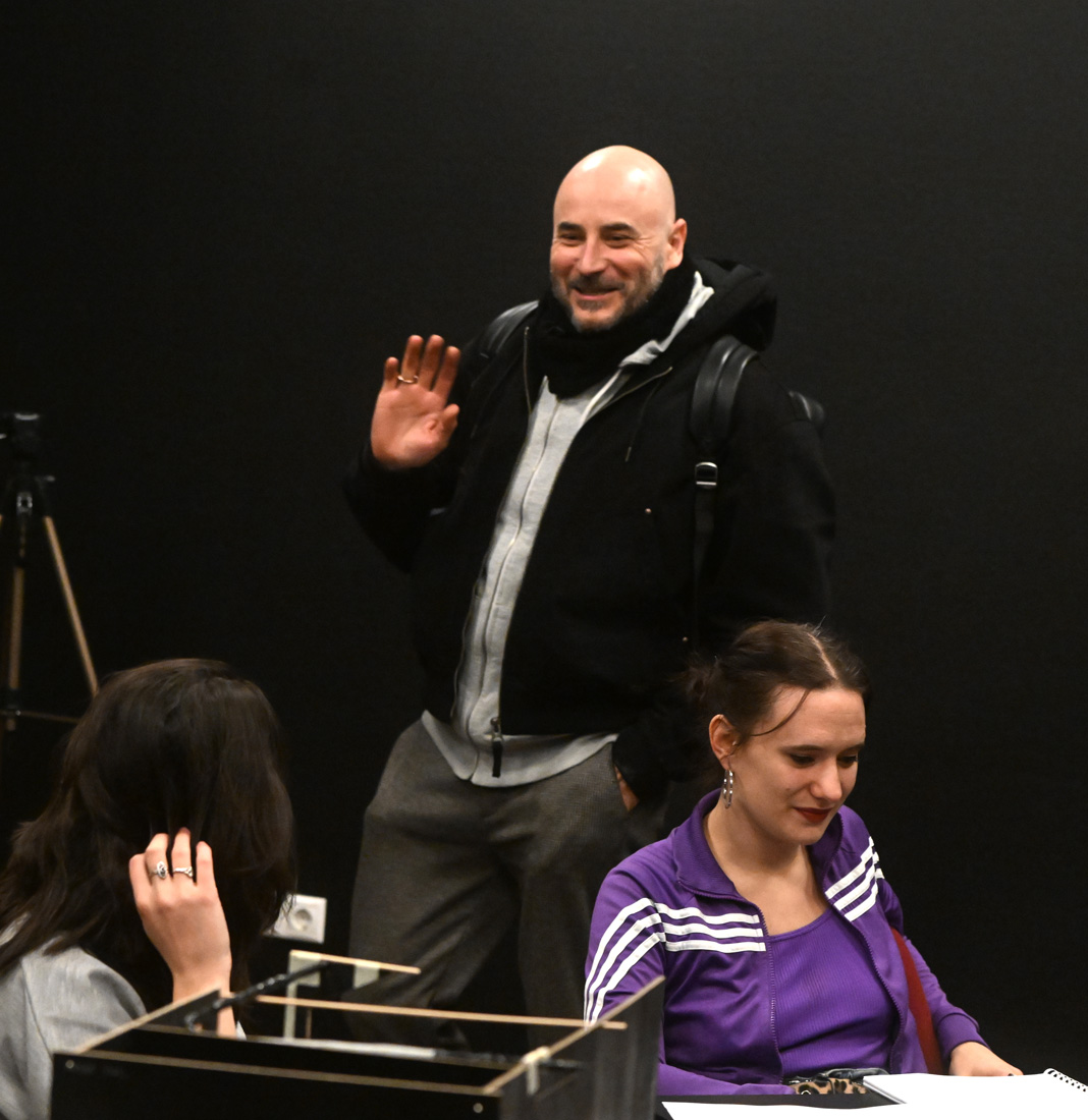 22_cselÚdekolvaso_251210