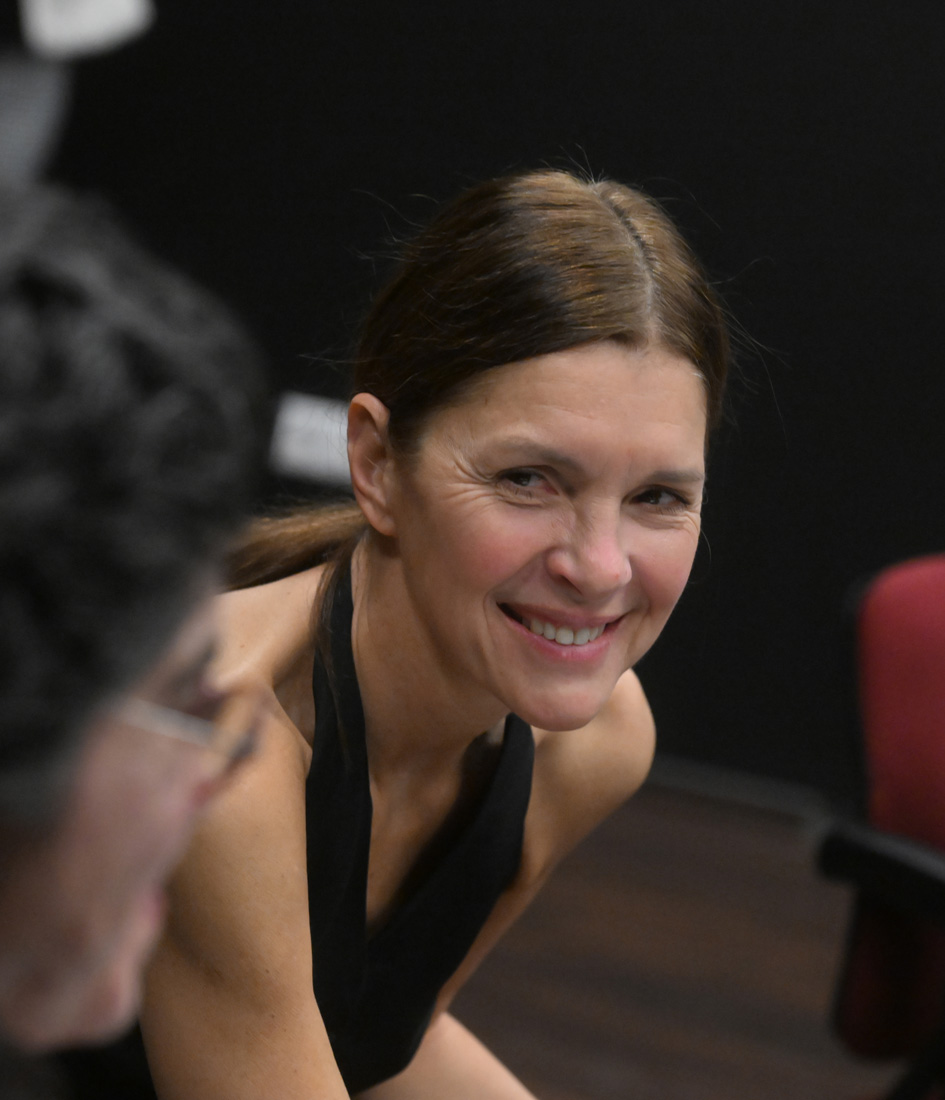 38_cselÚdekolvaso_251210